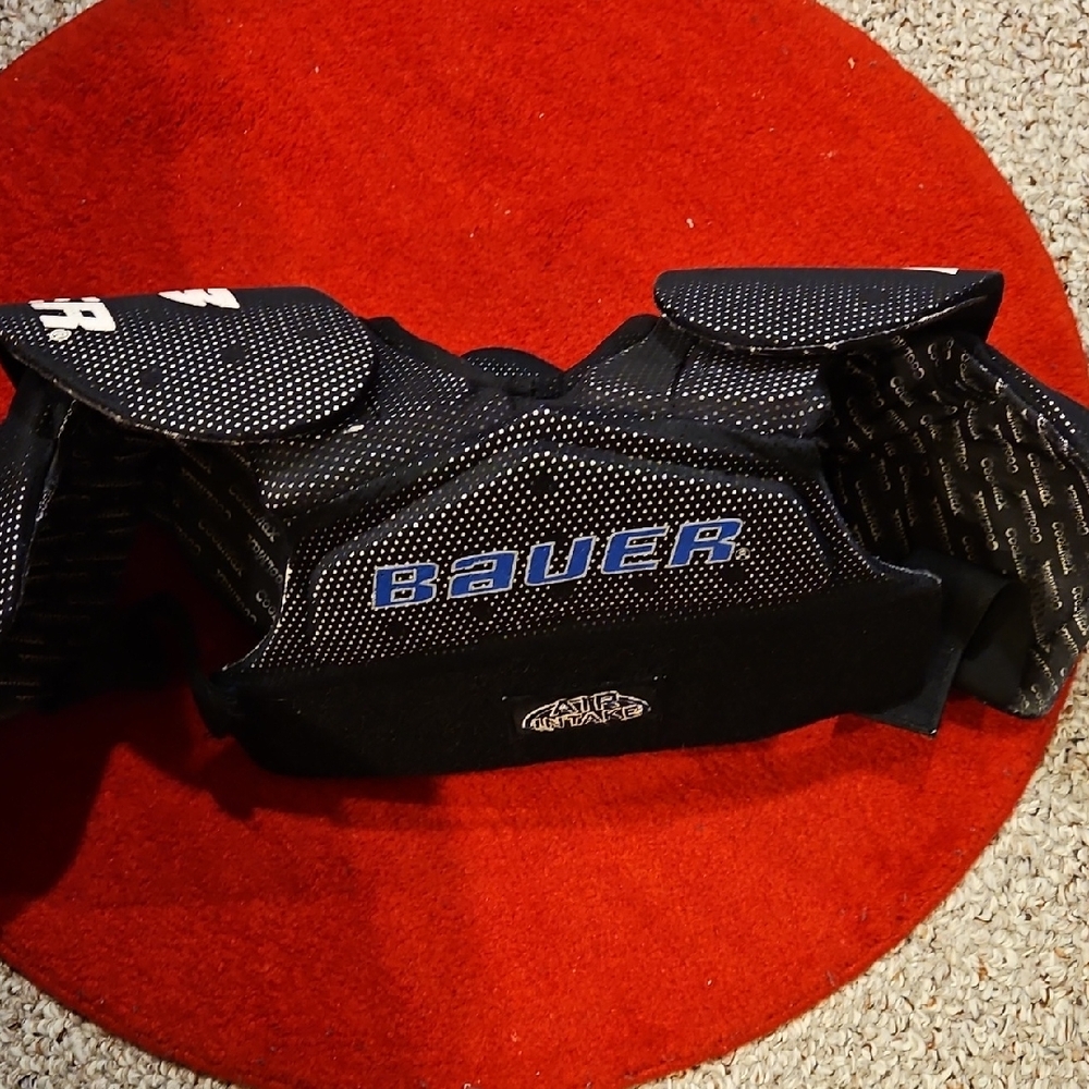 Bauer Hockey Shoulder Pads